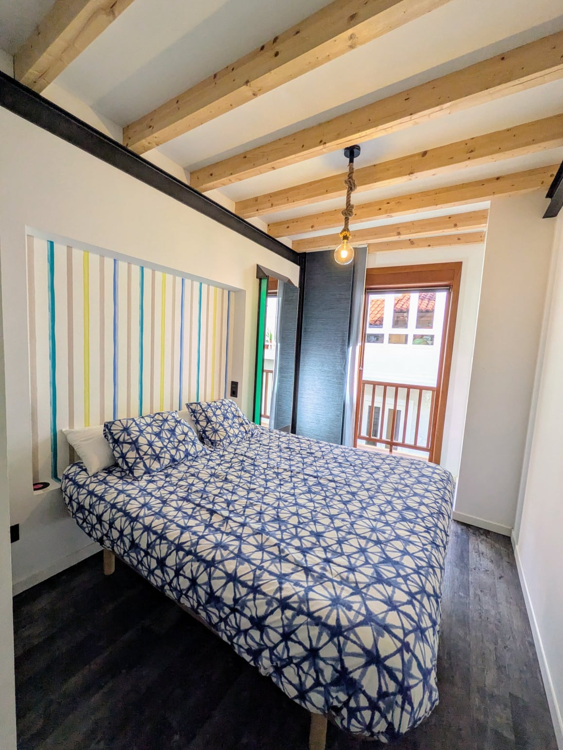 Habitación con balcón en Pontedeume